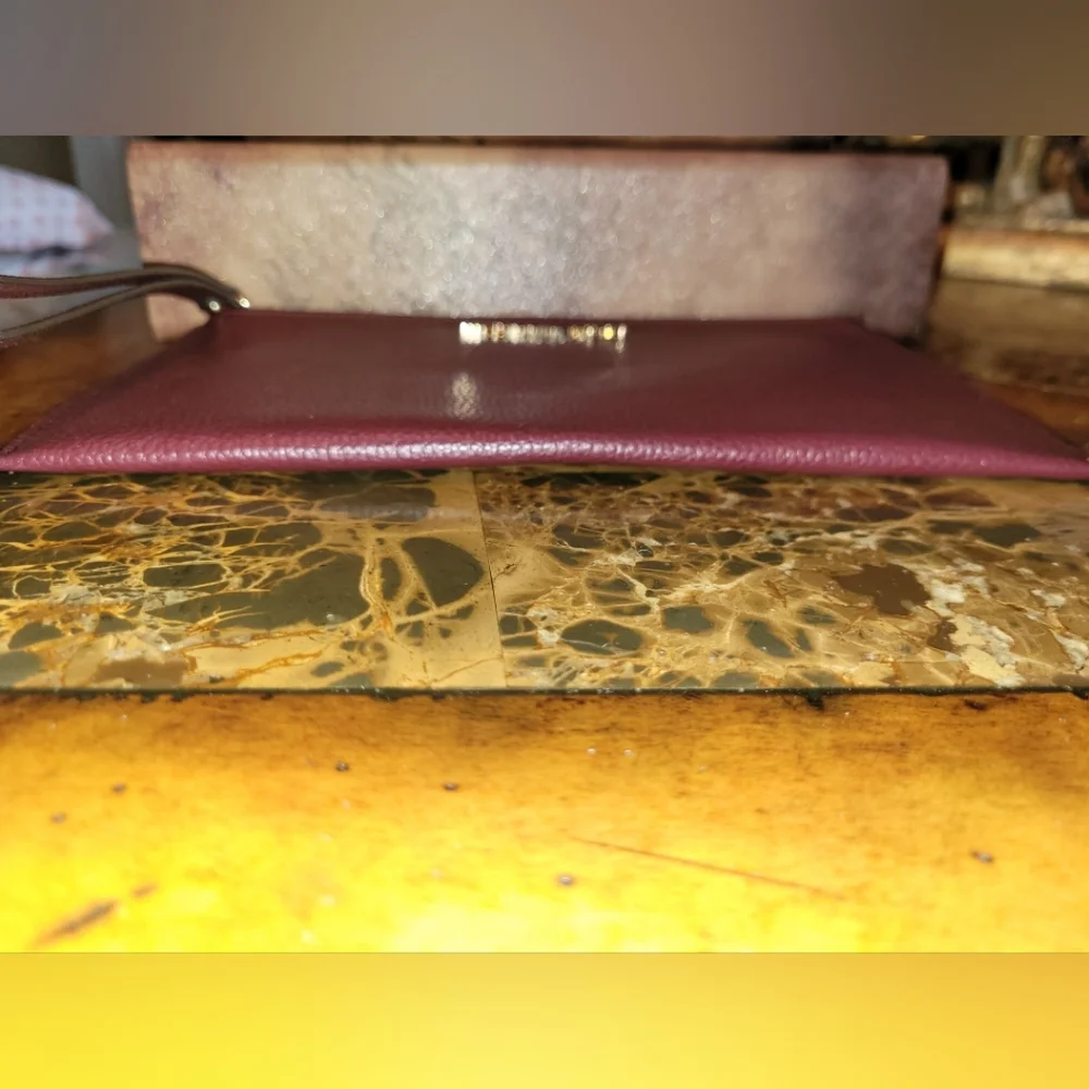 MICHAEL KORS LEATHER POUCH/Clutch